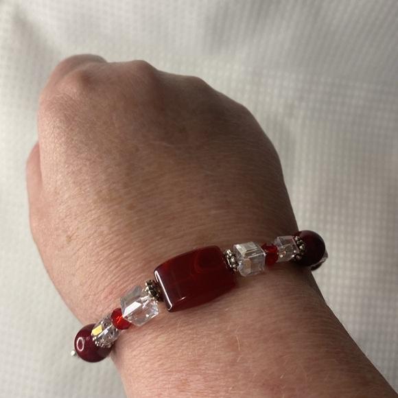 Handcrafted Red Carnelian Agate and Crystal Bracelet - Picture 5 of 5